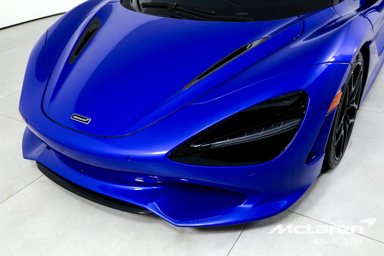 Used-2025-McLaren-750S
