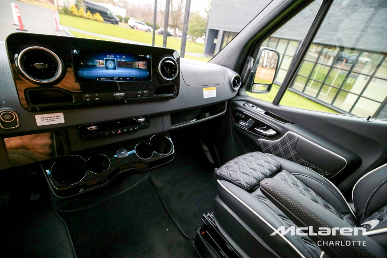 New-2026-Mercedes-Benz-Sprinter-Luxe-Cruiser