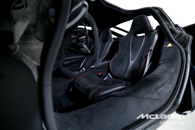 Used-2025-McLaren-750S