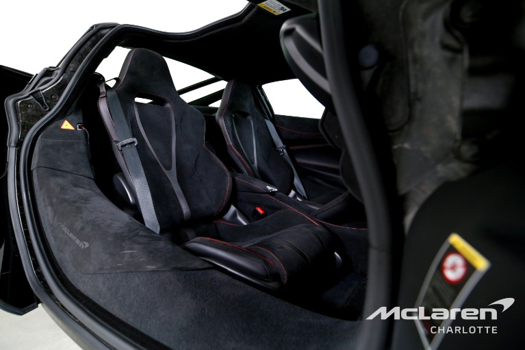 Used-2025-McLaren-750S