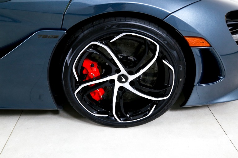 Used-2025-McLaren-750S