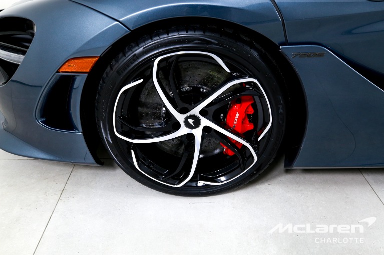 Used-2025-McLaren-750S