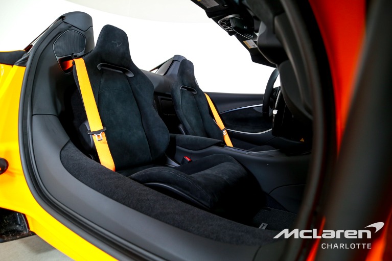 New-2026-McLaren-Artura-Spider