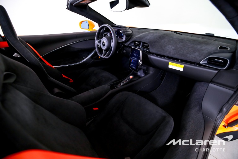 New-2026-McLaren-Artura-Spider