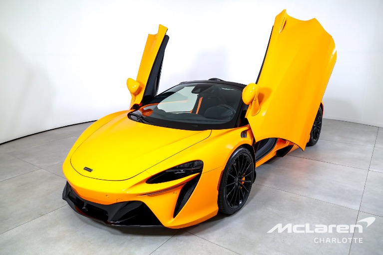 New-2026-McLaren-Artura-Spider