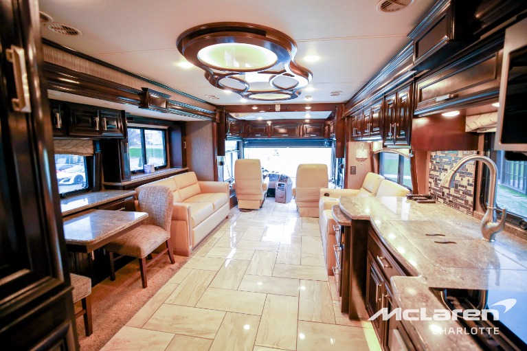 Used-2018-FREIGHTLINER-CUSTOM-CHASSIS