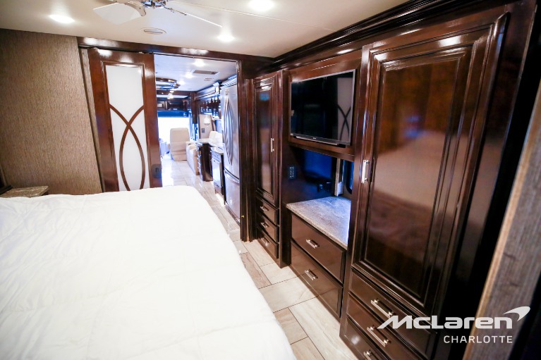 Used-2018-FREIGHTLINER-CUSTOM-CHASSIS