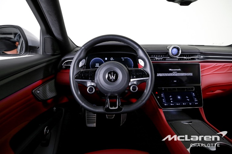 Used-2023-Maserati-Grecale-Modena