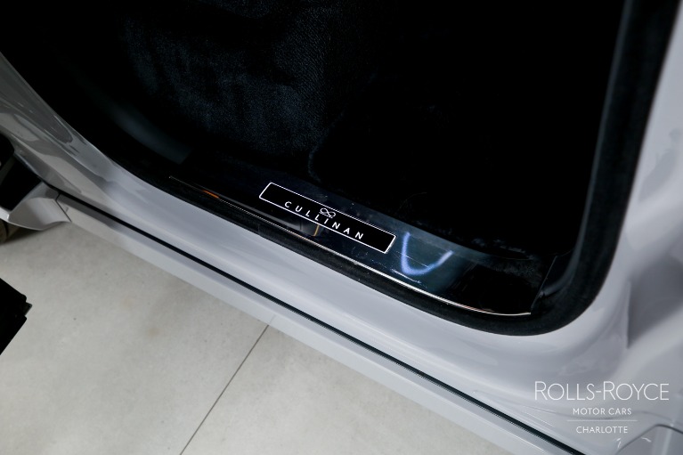 Used-2026-Rolls-Royce-Black-Badge-Cullinan