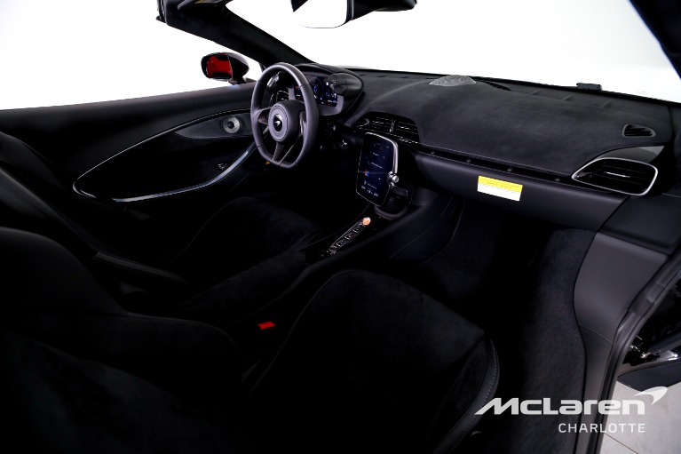 New-2026-McLaren-Artura-Spider