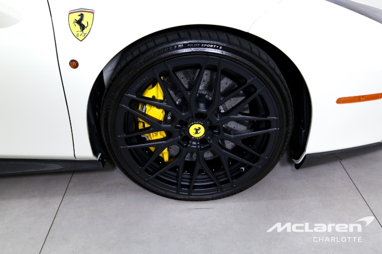 Used-2018-Ferrari-488-Spider