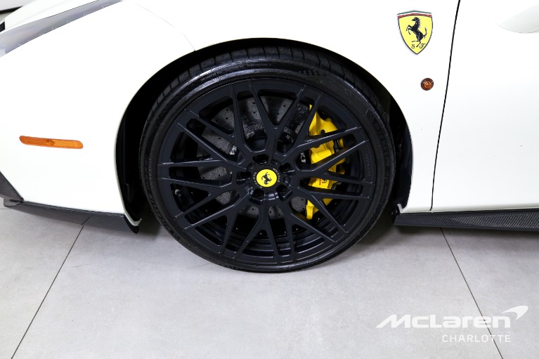 Used-2018-Ferrari-488-Spider