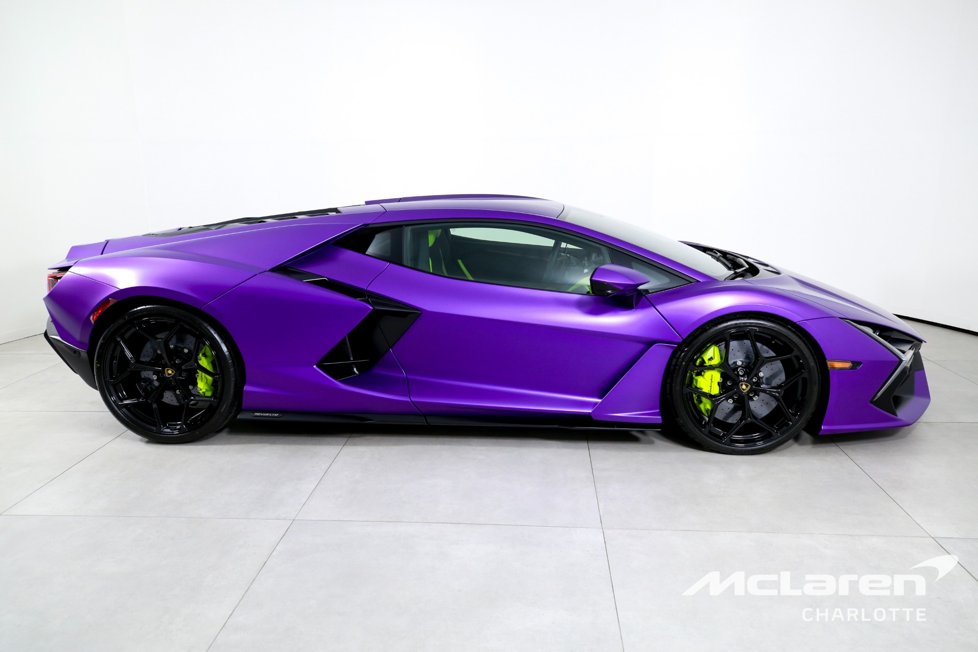 Used 2025 Lamborghini Revuelto  | Charlotte, NC
