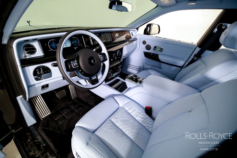 Used-2026-Rolls-Royce-Phantom