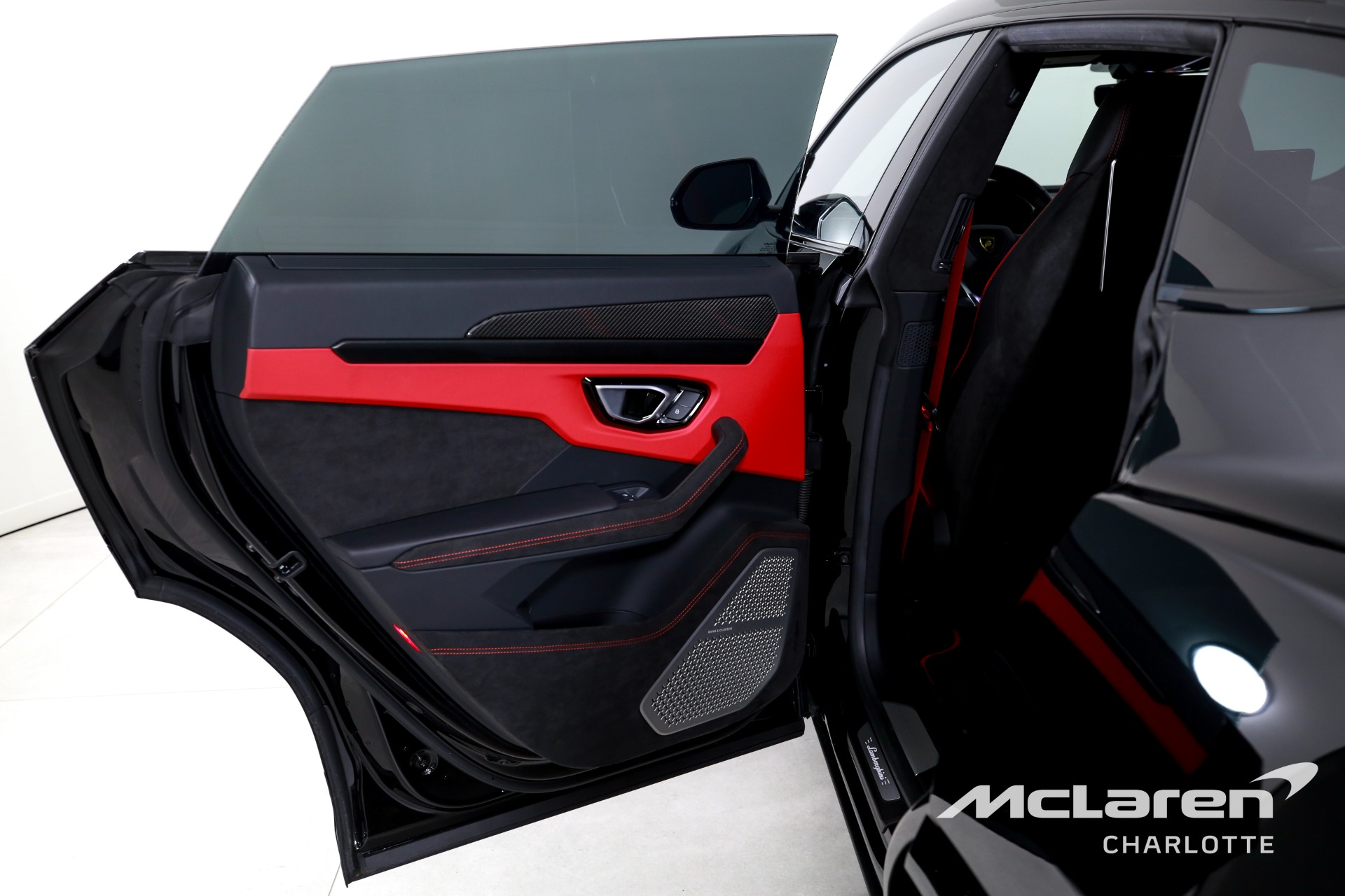 Used 2023 Lamborghini Urus S | Charlotte, NC