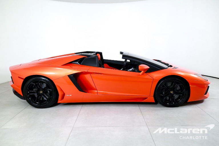 Used-2014-Lamborghini-Aventador-LP-700-4