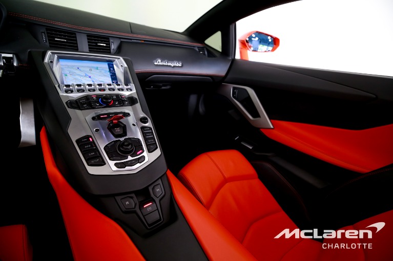 Used-2014-Lamborghini-Aventador-LP-700-4
