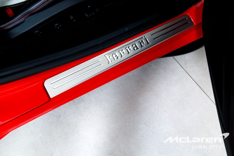 Used-2020-Ferrari-F8-Tributo