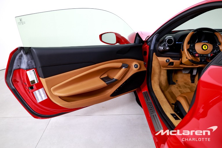 Used-2020-Ferrari-F8-Tributo