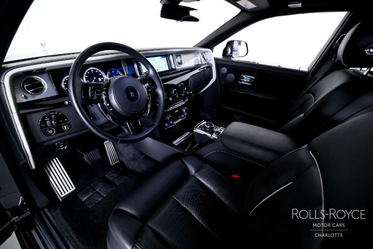 Used-2020-Rolls-Royce-Phantom