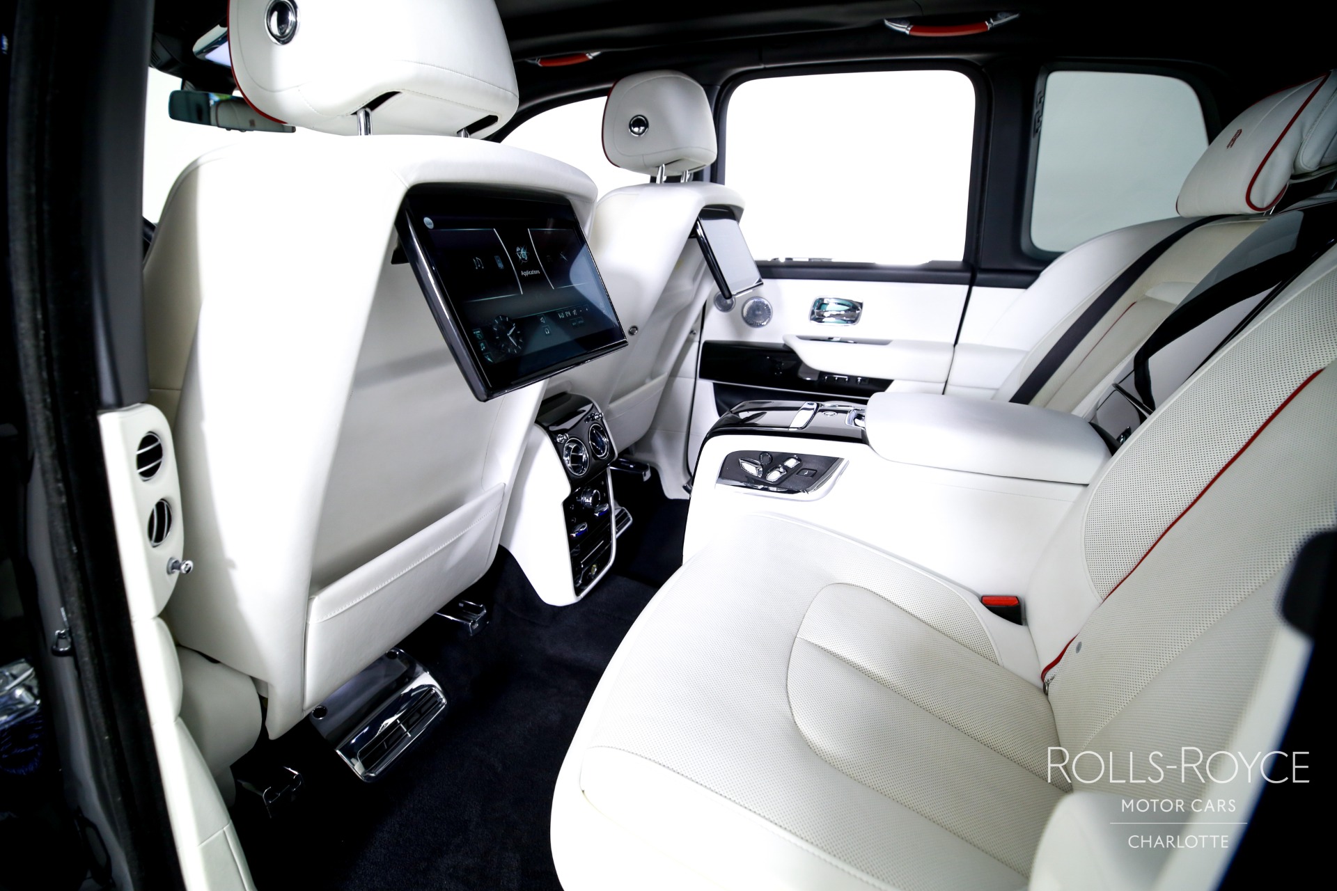 Used 2021 Rolls-Royce Black Badge Cullinan  | Charlotte, NC