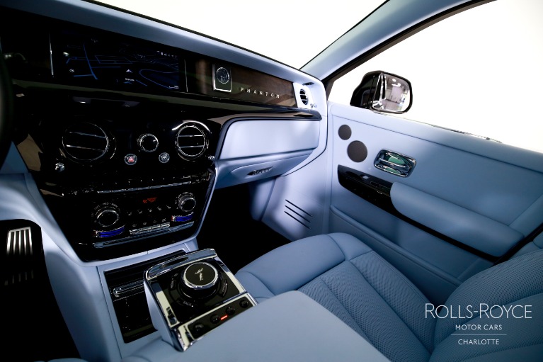 New-2027-Rolls-Royce-Phantom