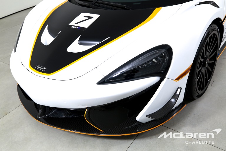 Used-2020-McLaren-620R