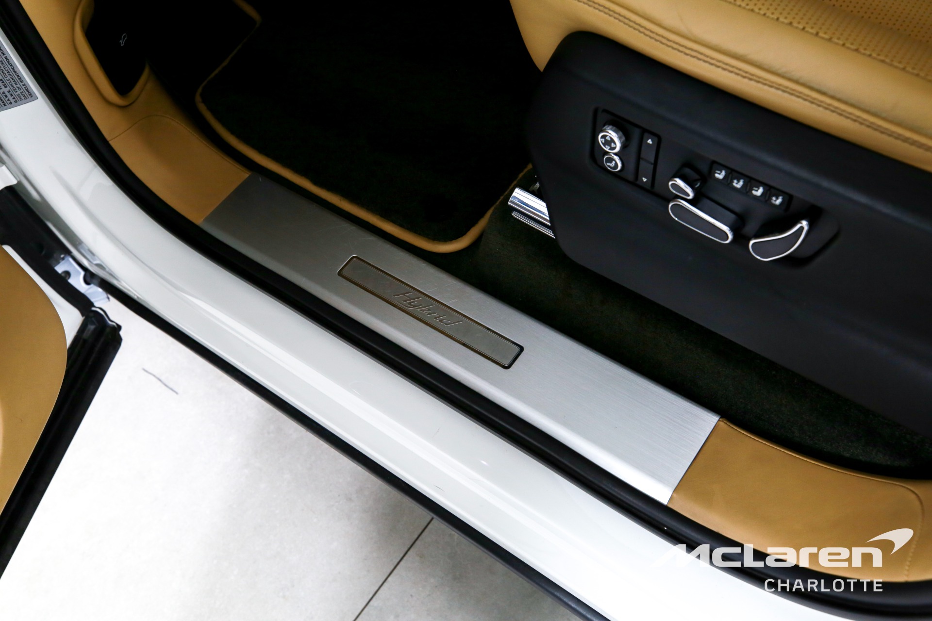 Used 2021 Bentley Bentayga Hybrid | Charlotte, NC