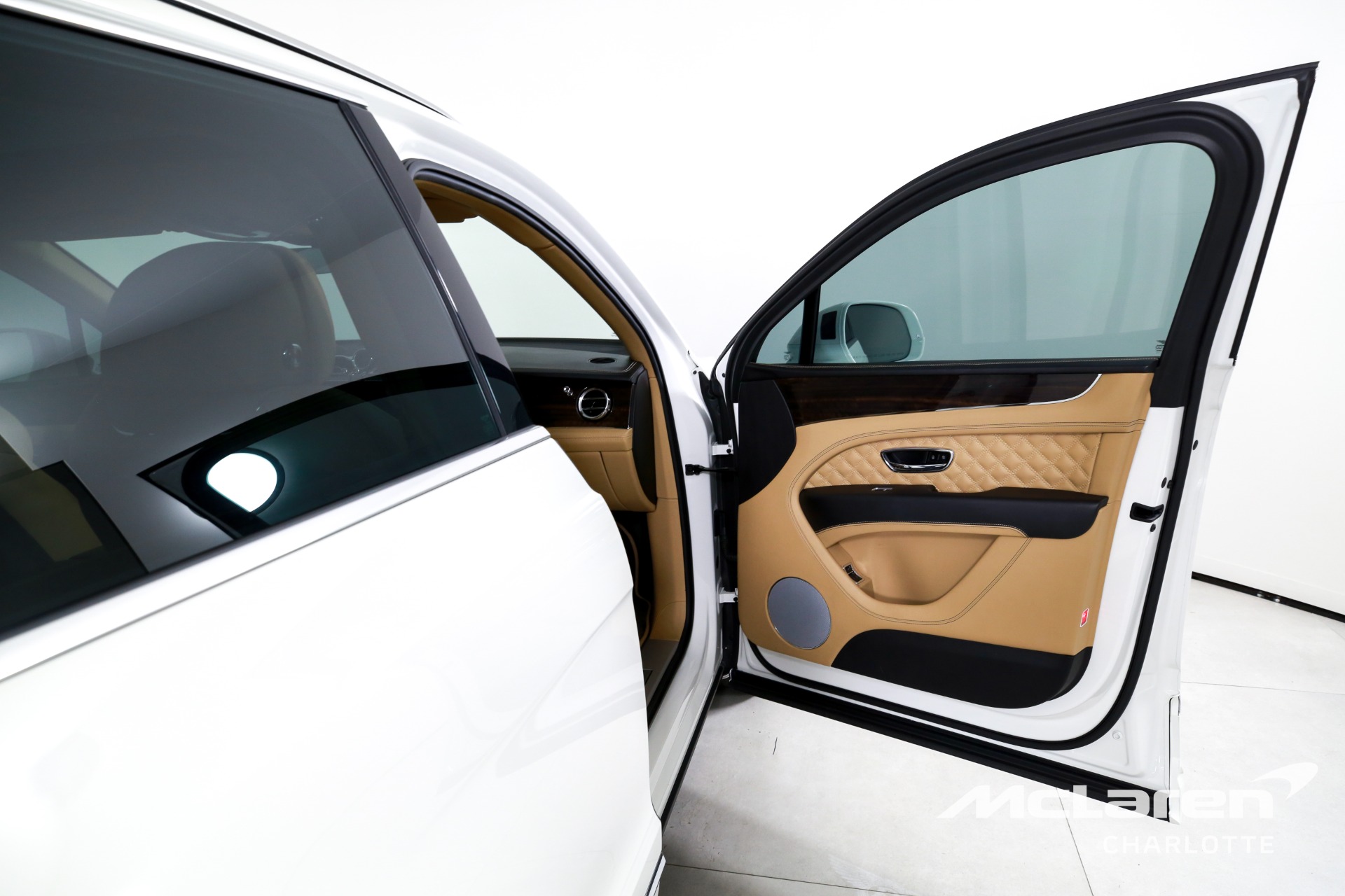 Used 2021 Bentley Bentayga Hybrid | Charlotte, NC