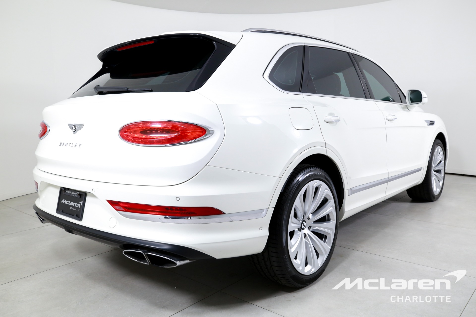 Used 2021 Bentley Bentayga Hybrid | Charlotte, NC