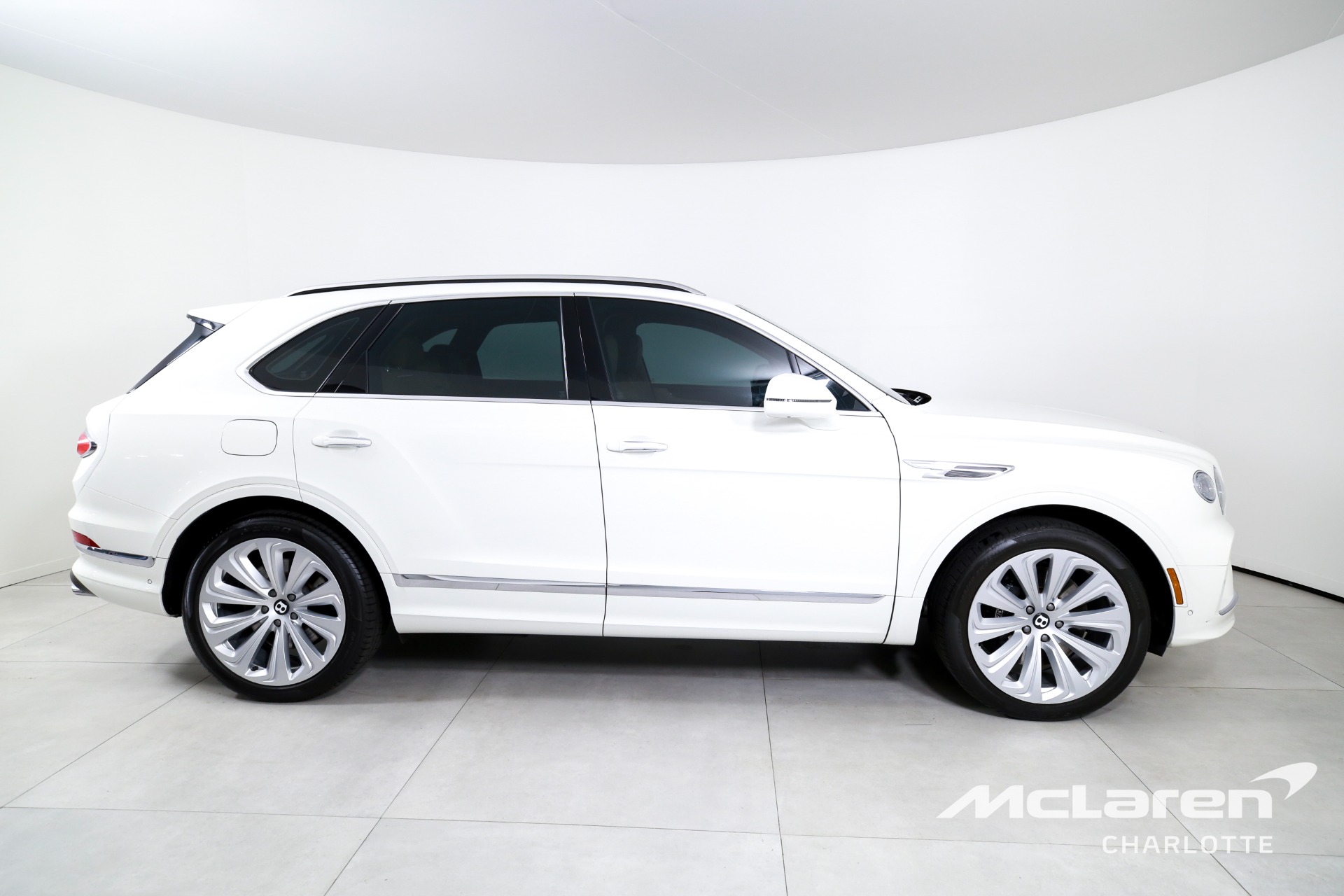 Used 2021 Bentley Bentayga Hybrid | Charlotte, NC