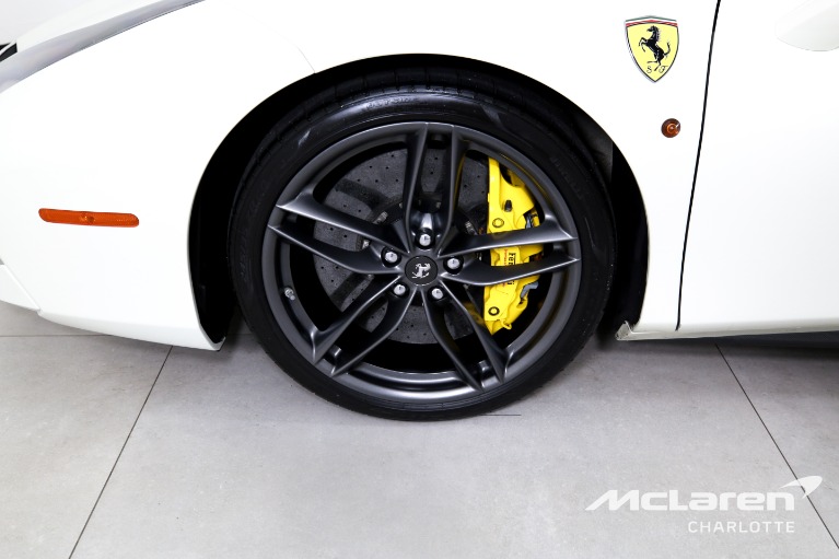 Used-2018-Ferrari-488-Spider