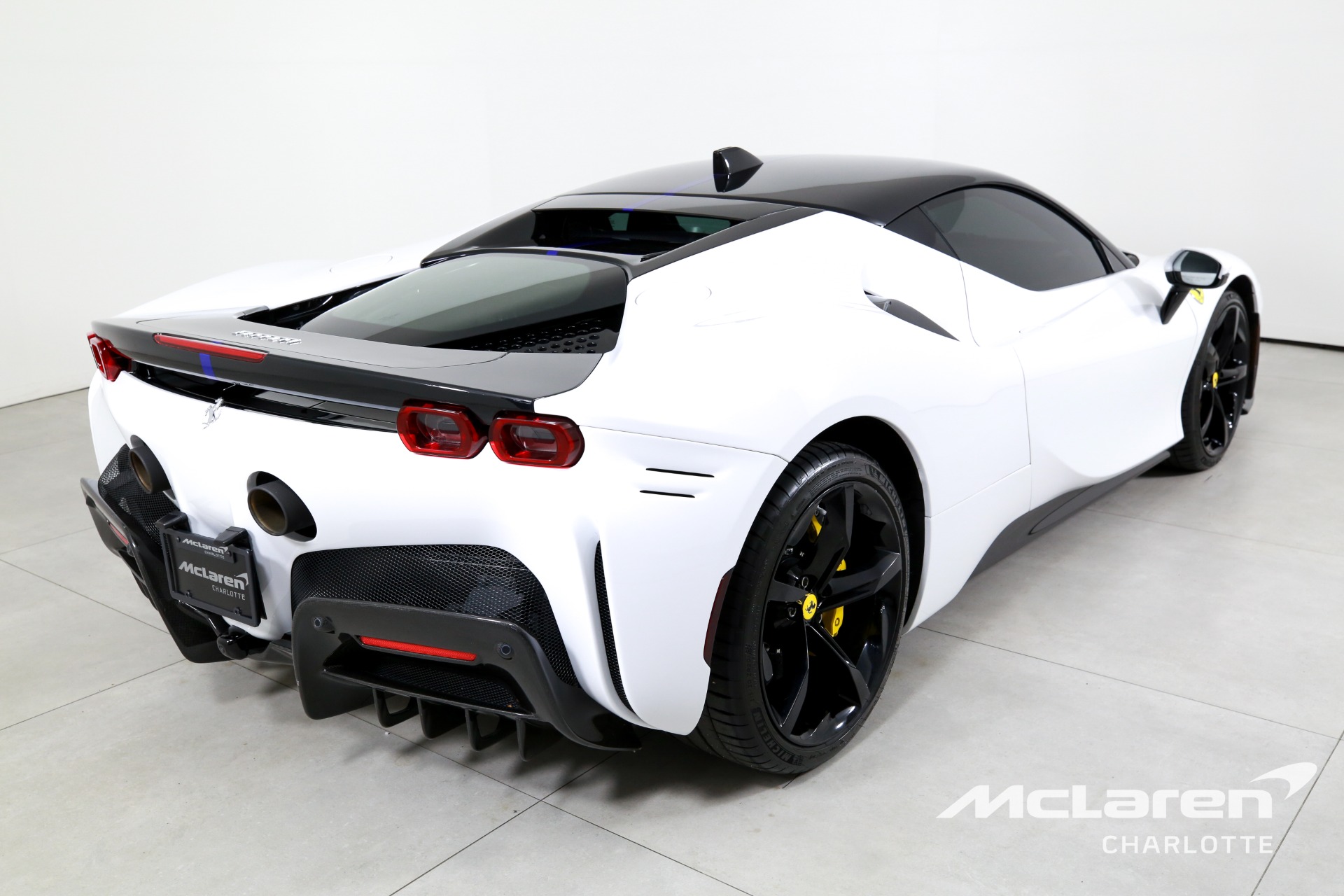 Used 2022 Ferrari SF90 Stradale  | Charlotte, NC
