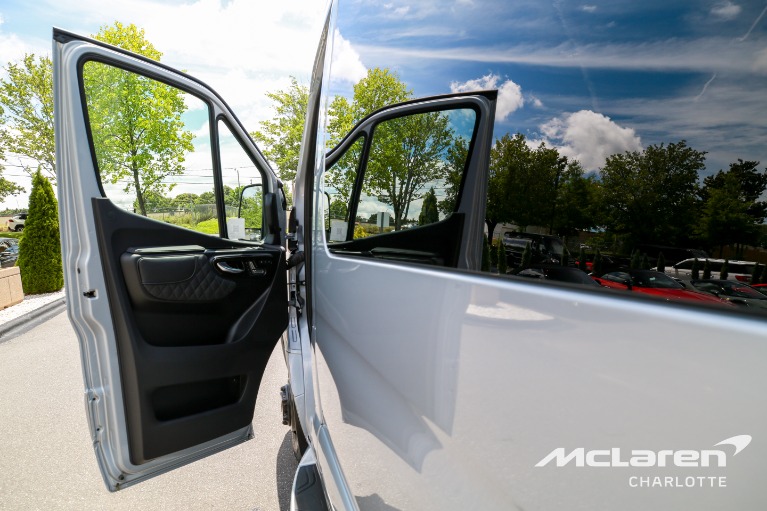 New-2027-Mercedes-Benz-Sprinter-G45G55