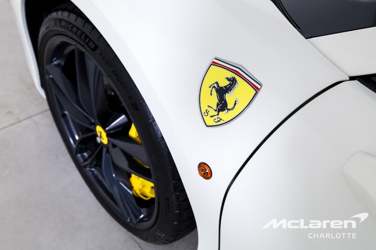 Used-2018-Ferrari-488-Spider