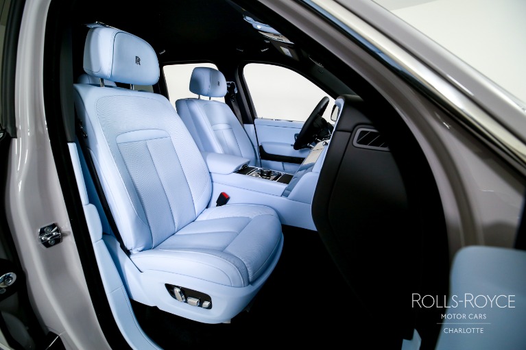 New-2027-Rolls-Royce-Cullinan