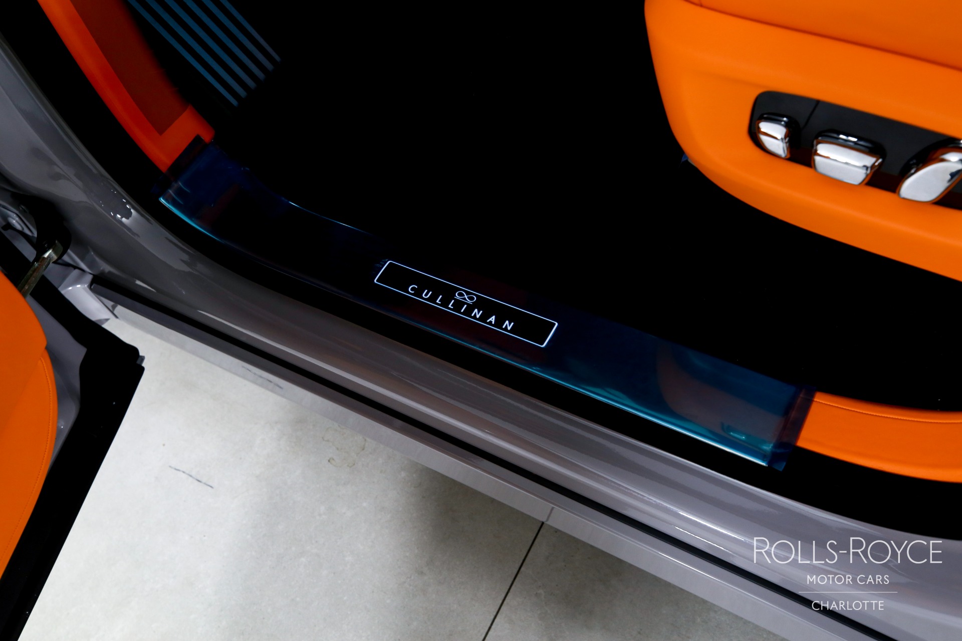 New 2027 Rolls-Royce Black Badge Cullinan  | Charlotte, NC