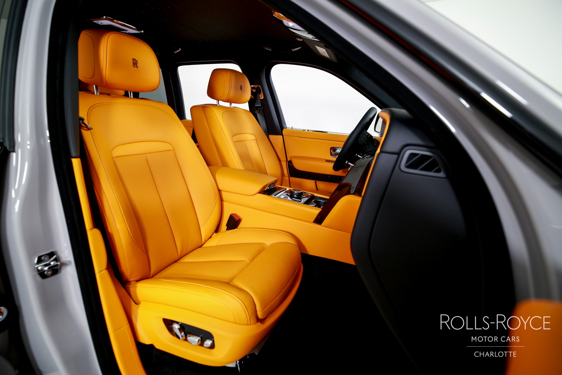 New 2027 Rolls-Royce Black Badge Cullinan  | Charlotte, NC