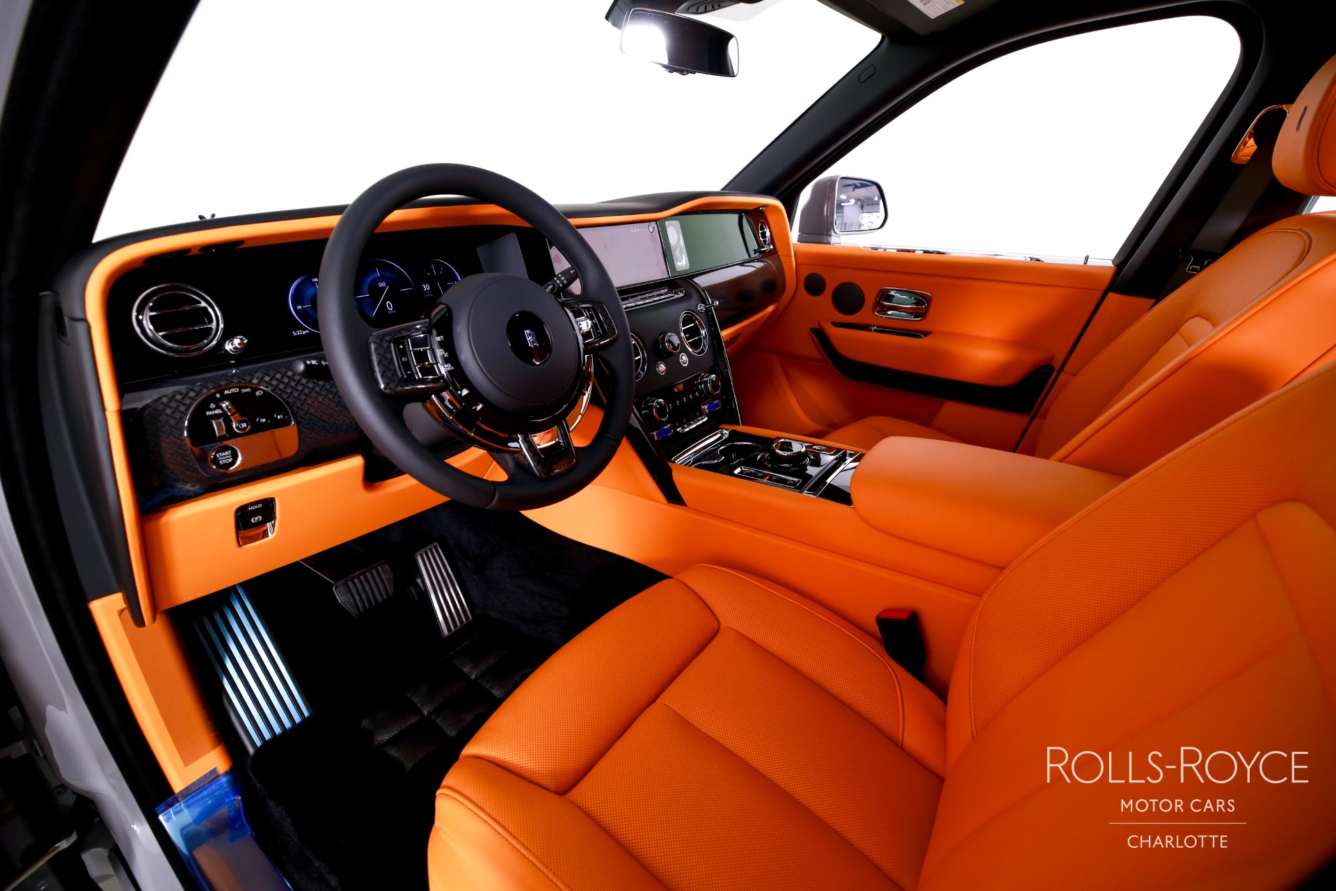 New 2027 Rolls-Royce Black Badge Cullinan  | Charlotte, NC