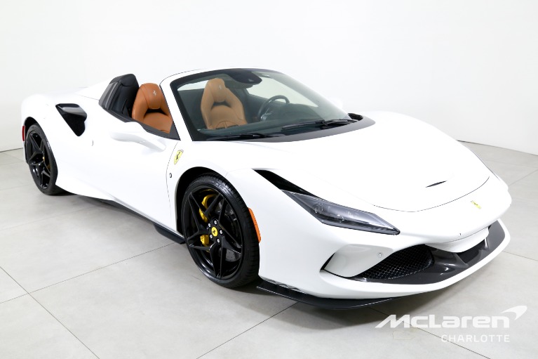 Used-2023-Ferrari-F8-Spider