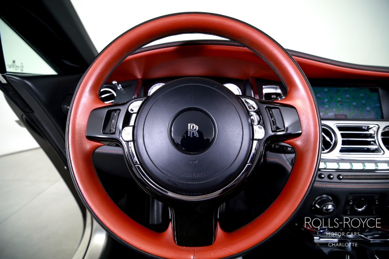 Used-2019-Rolls-Royce-Black-Badge-Dawn