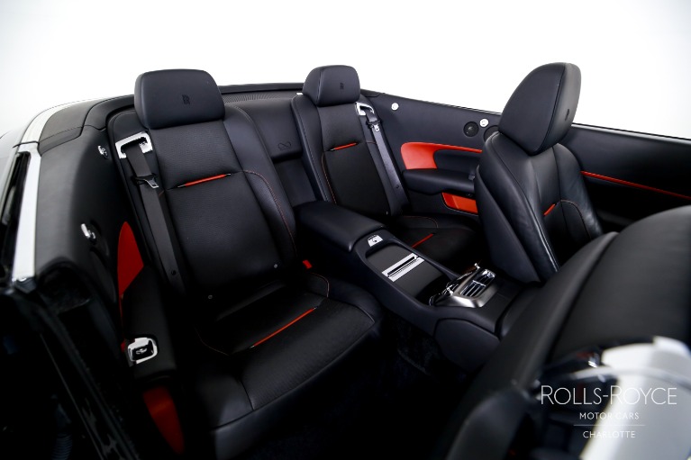 Used-2019-Rolls-Royce-Black-Badge-Dawn