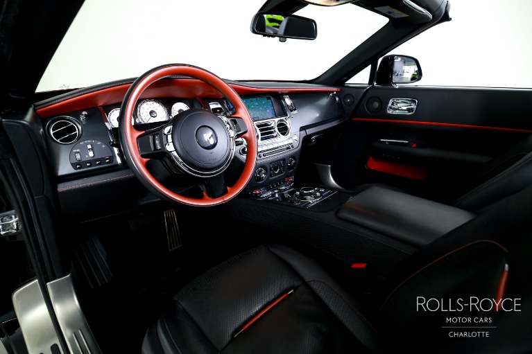 Used-2019-Rolls-Royce-Black-Badge-Dawn
