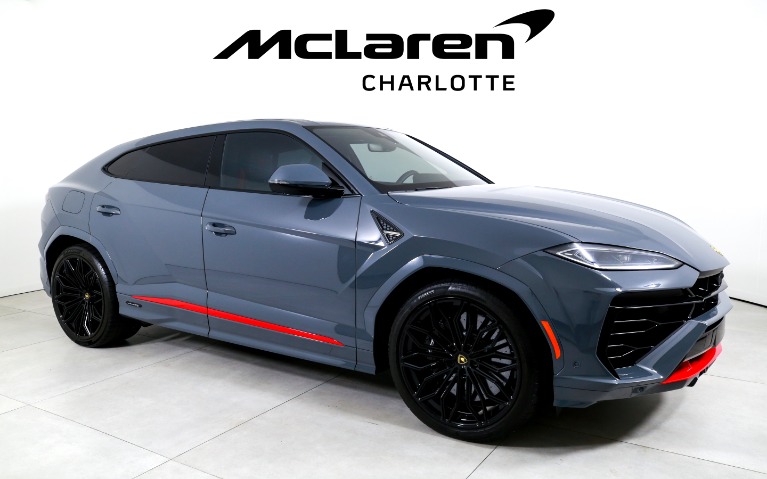 Used-2025-Lamborghini-Urus-SE