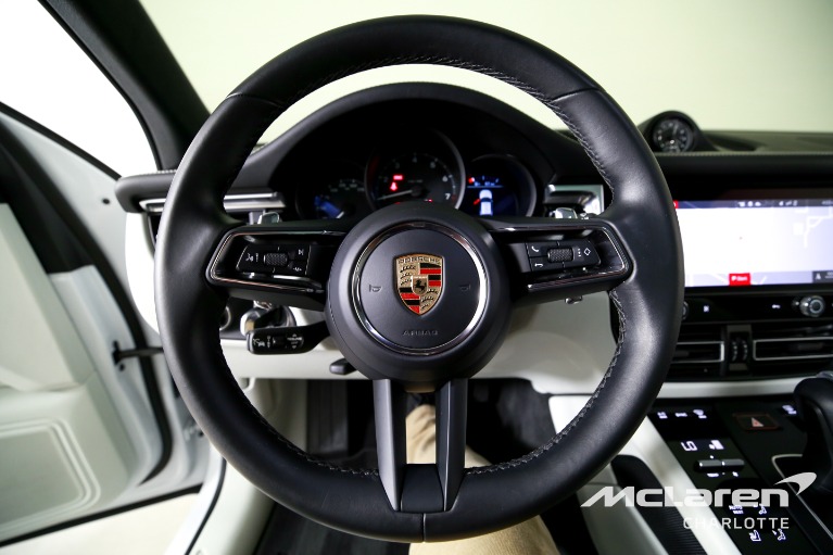 Used-2024-Porsche-Macan