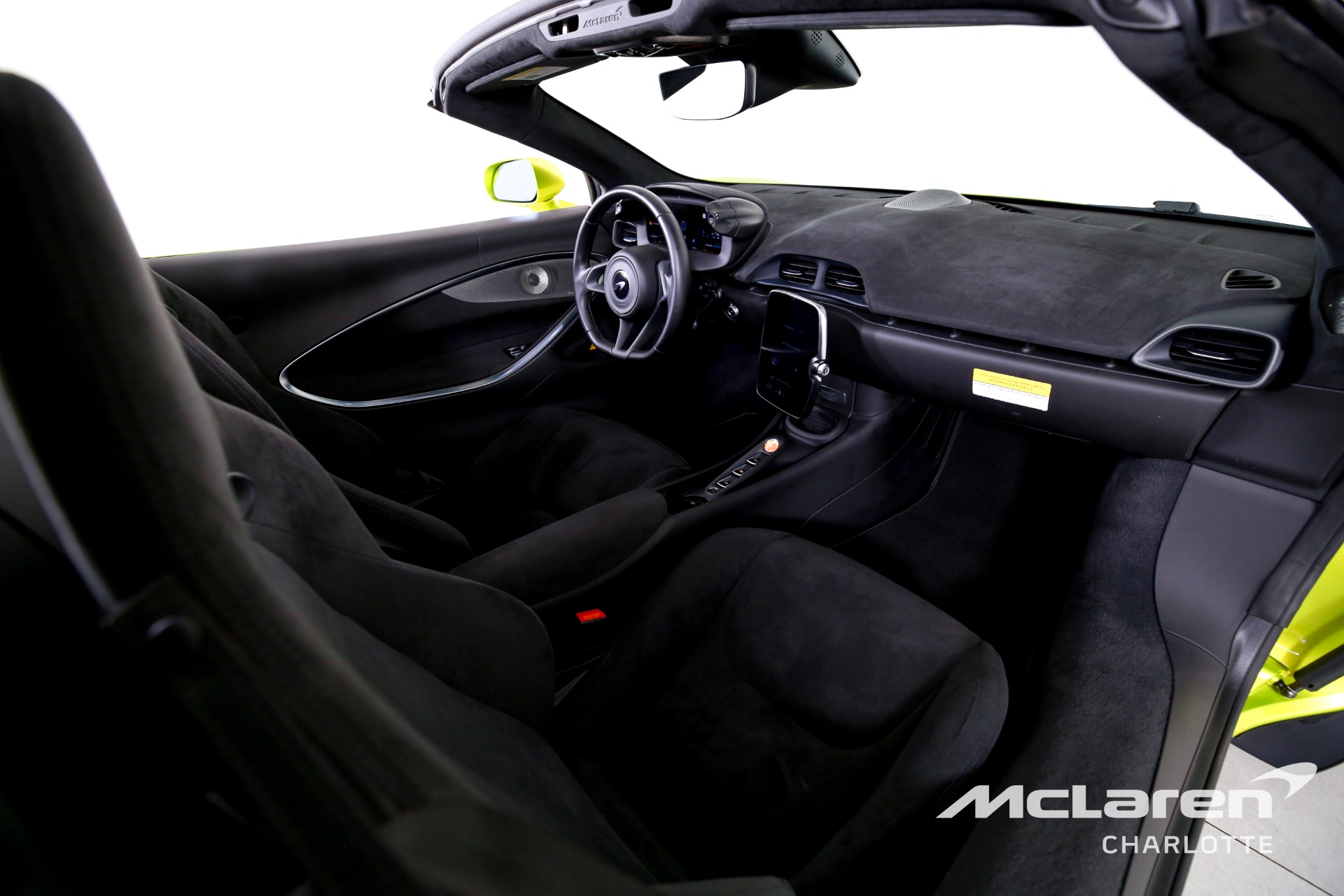 Used 2025 McLaren Artura Spider  | Charlotte, NC