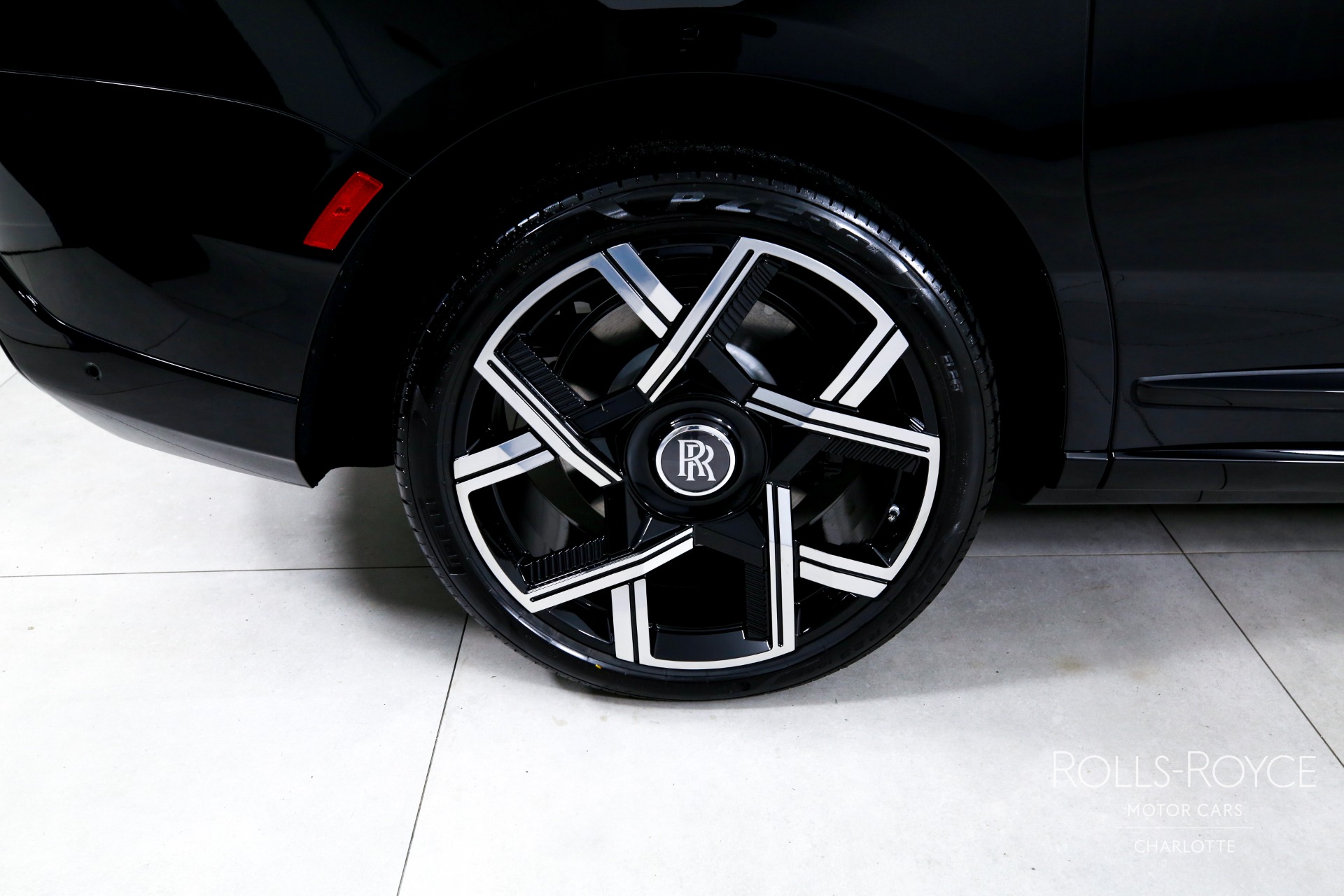New 2027 Rolls-Royce Black Badge Cullinan  | Charlotte, NC