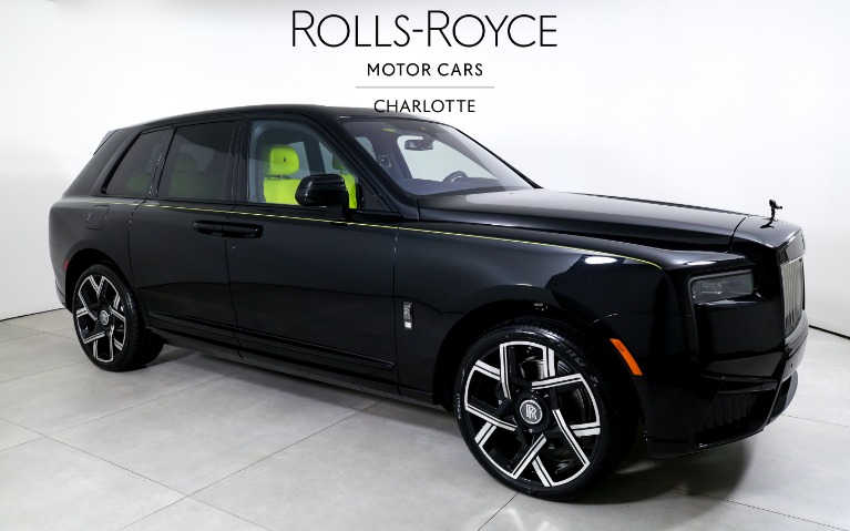 New-2027-Rolls-Royce-Black-Badge-Cullinan