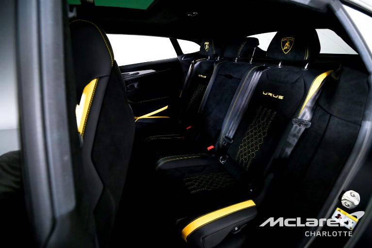 Used-2024-Lamborghini-Urus-Performante
