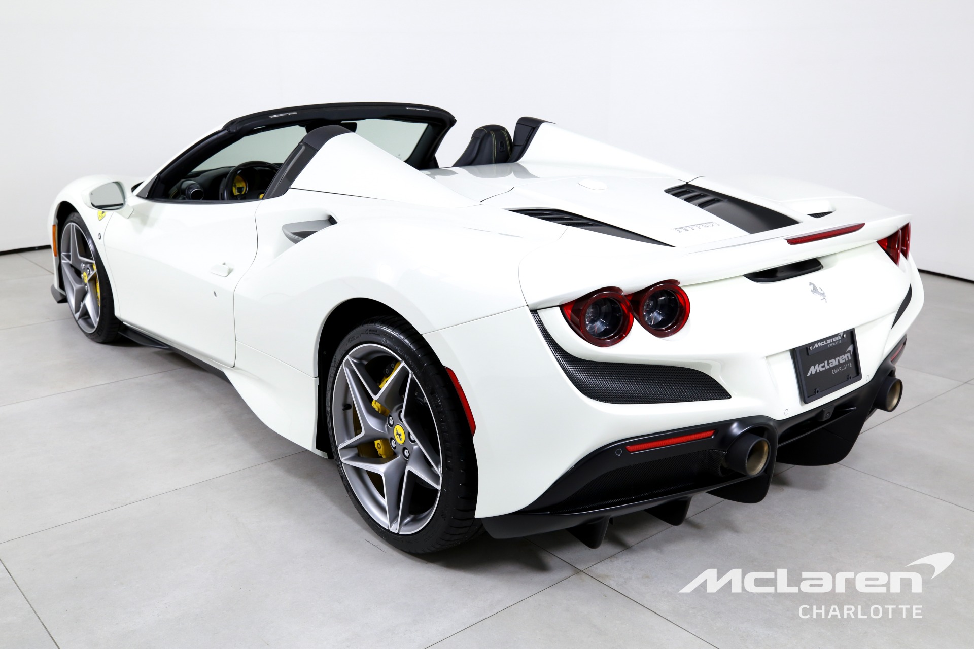 Used 2021 Ferrari F8 Spider  | Charlotte, NC